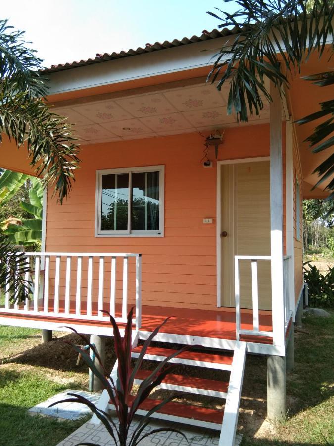 Baan Gebsup บ้านเก็บทรัพย์ Jaunoj-sziget Kültér fotó