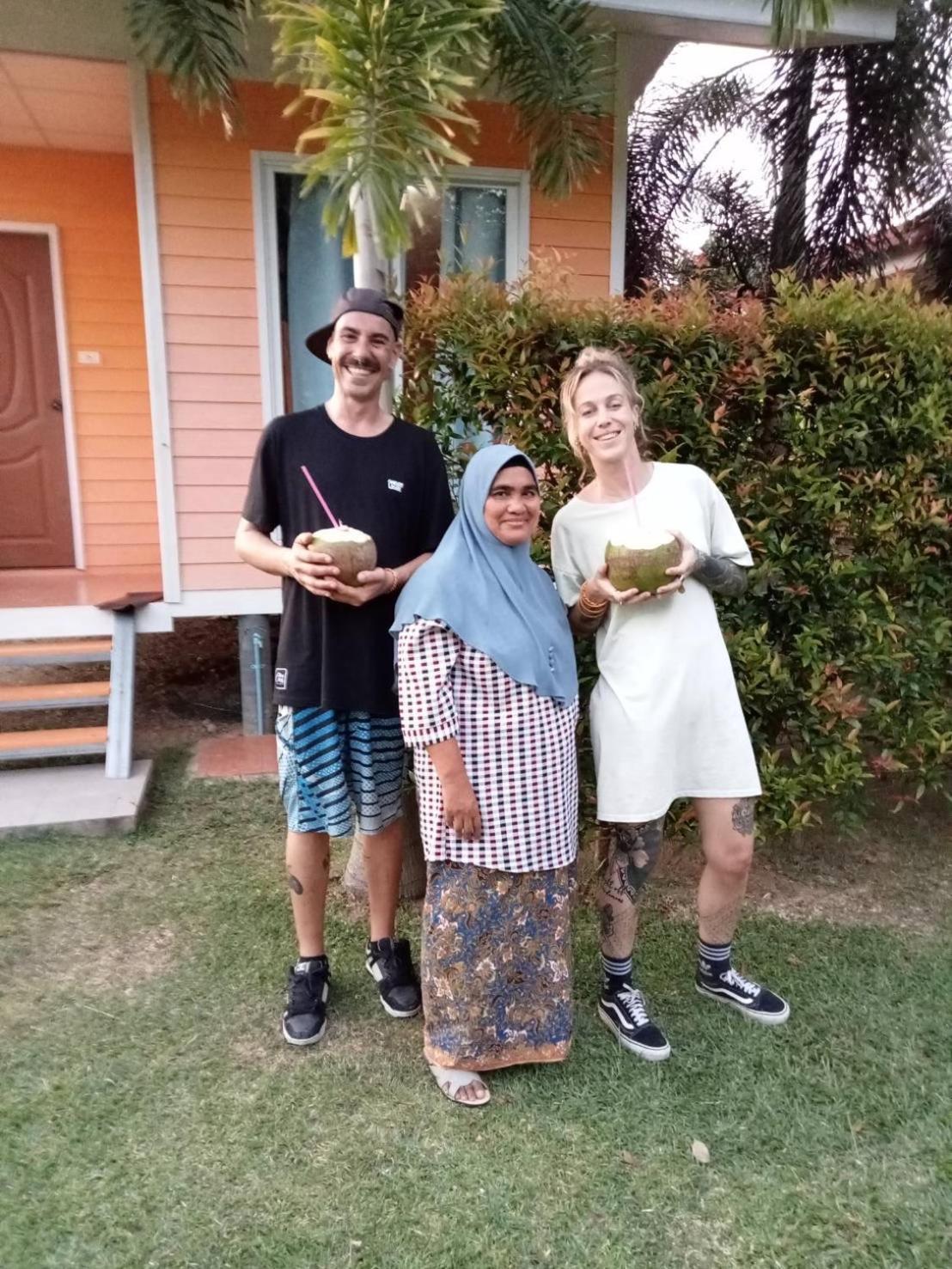 Baan Gebsup บ้านเก็บทรัพย์ Jaunoj-sziget Kültér fotó