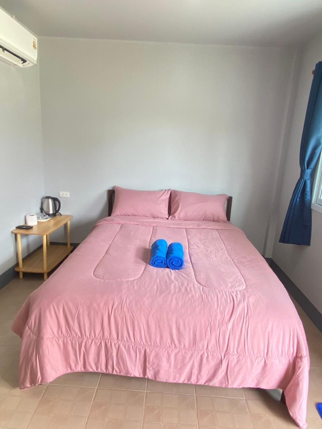 Baan Gebsup บ้านเก็บทรัพย์ Jaunoj-sziget Kültér fotó